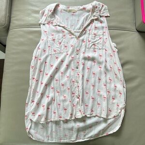 Size M Flamingo Pattern white button up sleeveless blouse office business casual